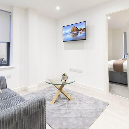 Linacre 1&2 - One And Two Bed Flat Behind The Cathedral With Free Parking And Fast Wifi Apartment Ексетър Екстериор снимка
